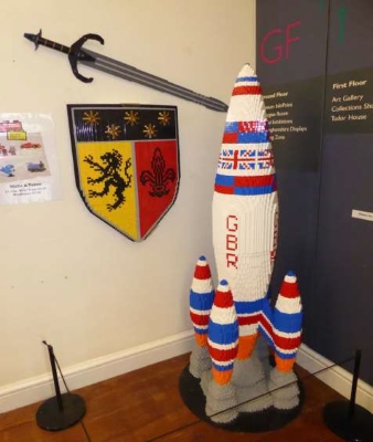 A space rocket formed out of lego bricka